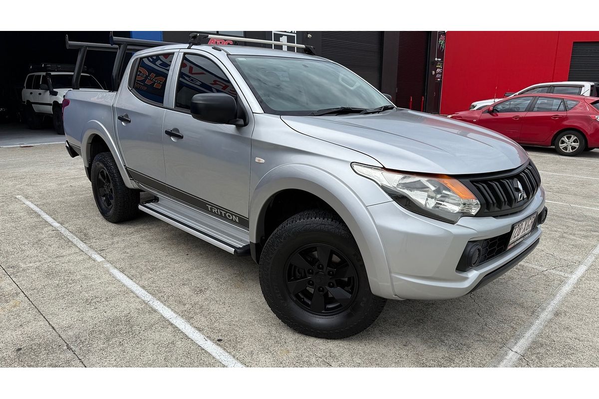 2017 Mitsubishi Triton GLX MQ 4X4