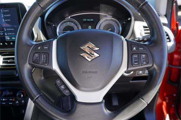 2022 Suzuki S-Cross ALLGRIP PRESTIGE