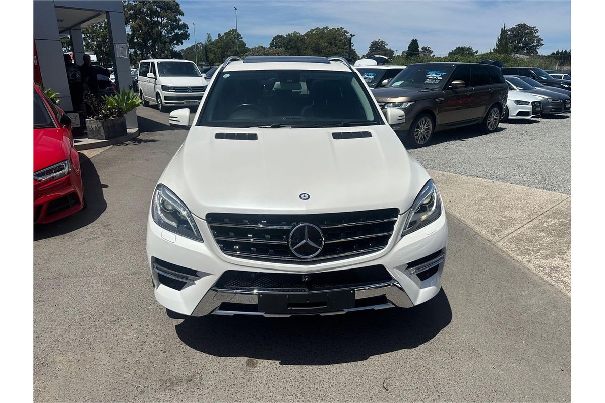 2013 Mercedes-Benz M-Class ML350 BlueTEC W166