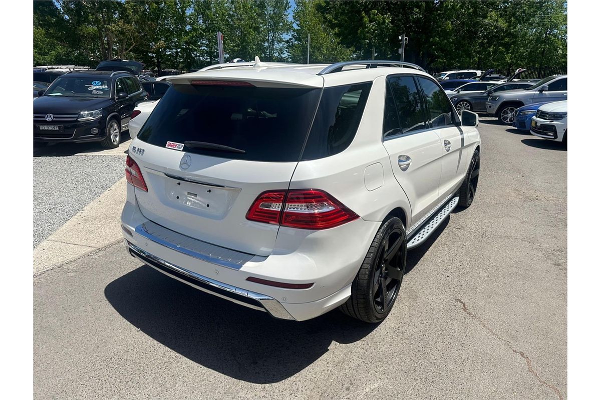 2013 Mercedes-Benz M-Class ML350 BlueTEC W166