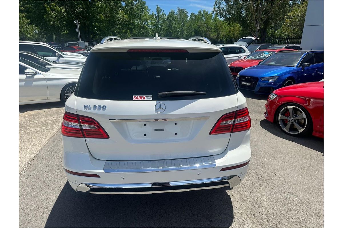 2013 Mercedes-Benz M-Class ML350 BlueTEC W166