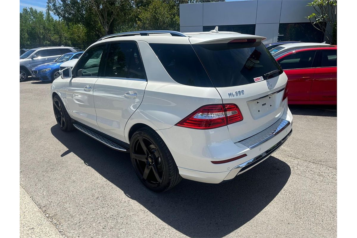 2013 Mercedes-Benz M-Class ML350 BlueTEC W166