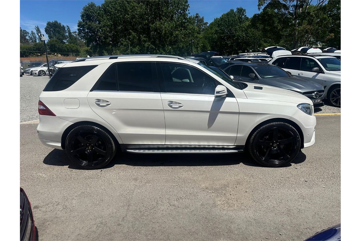 2013 Mercedes-Benz M-Class ML350 BlueTEC W166