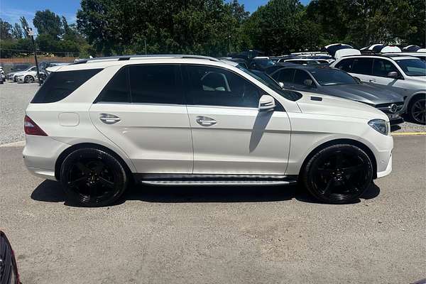 2013 Mercedes-Benz M-Class ML350 BlueTEC W166