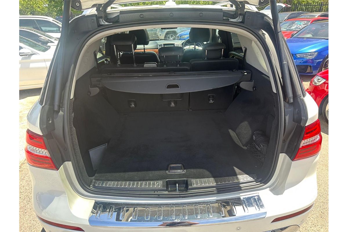 2013 Mercedes-Benz M-Class ML350 BlueTEC W166