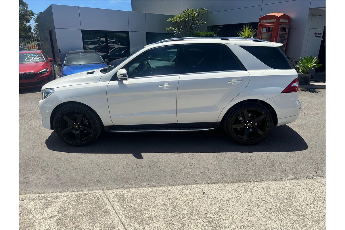 2013 Mercedes-Benz M-Class ML350 BlueTEC W166