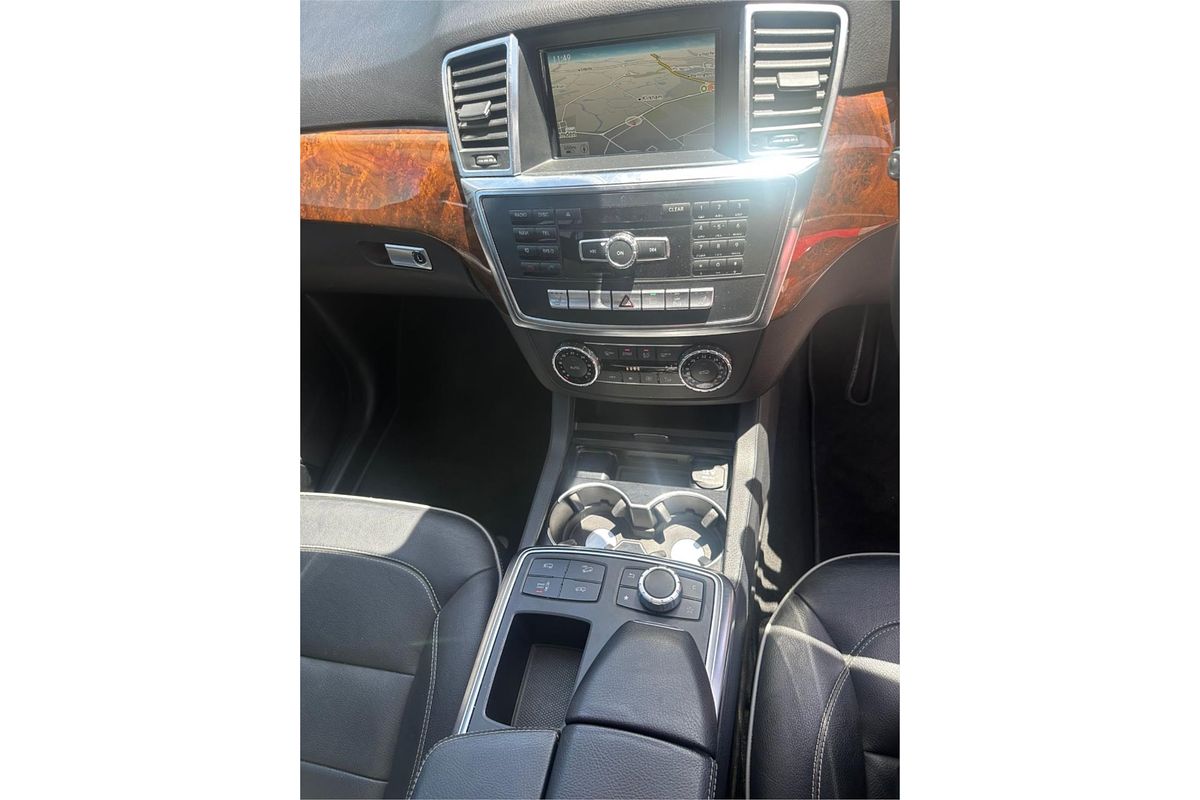 2013 Mercedes-Benz M-Class ML350 BlueTEC W166