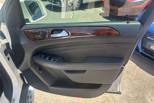 2013 Mercedes-Benz M-Class ML350 BlueTEC W166