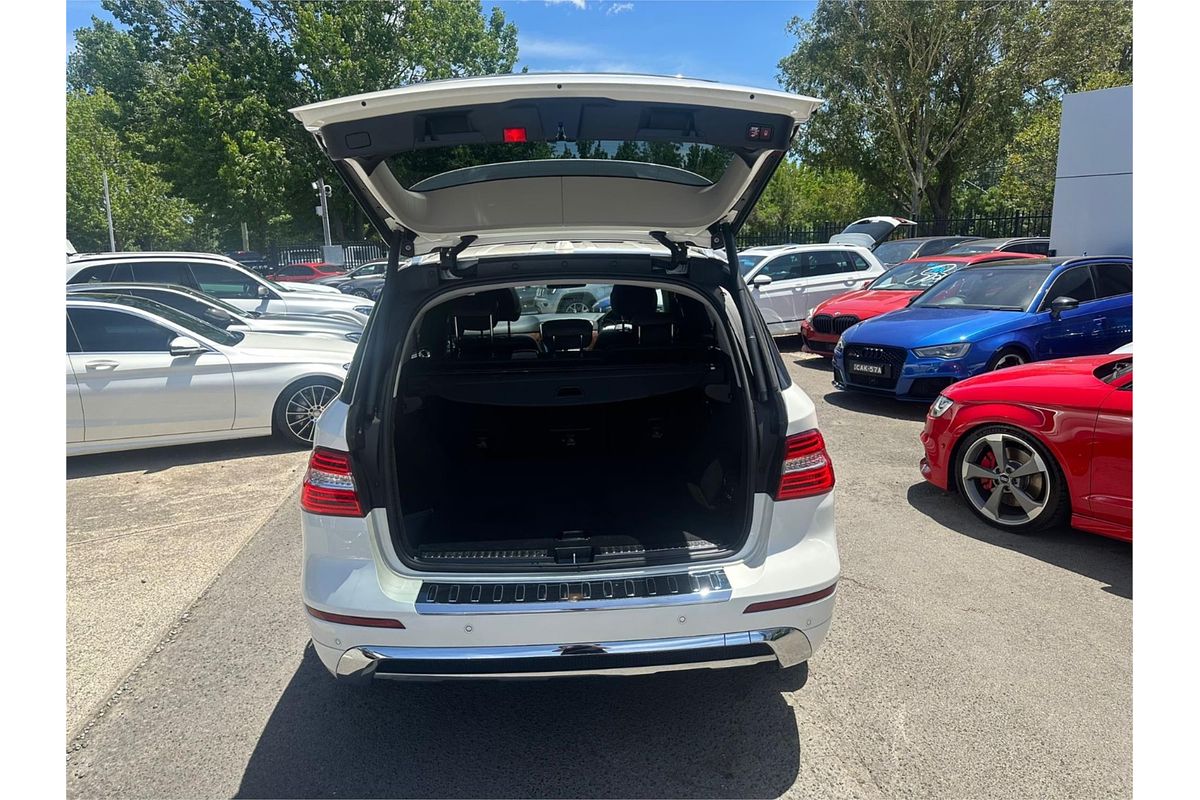 2013 Mercedes-Benz M-Class ML350 BlueTEC W166