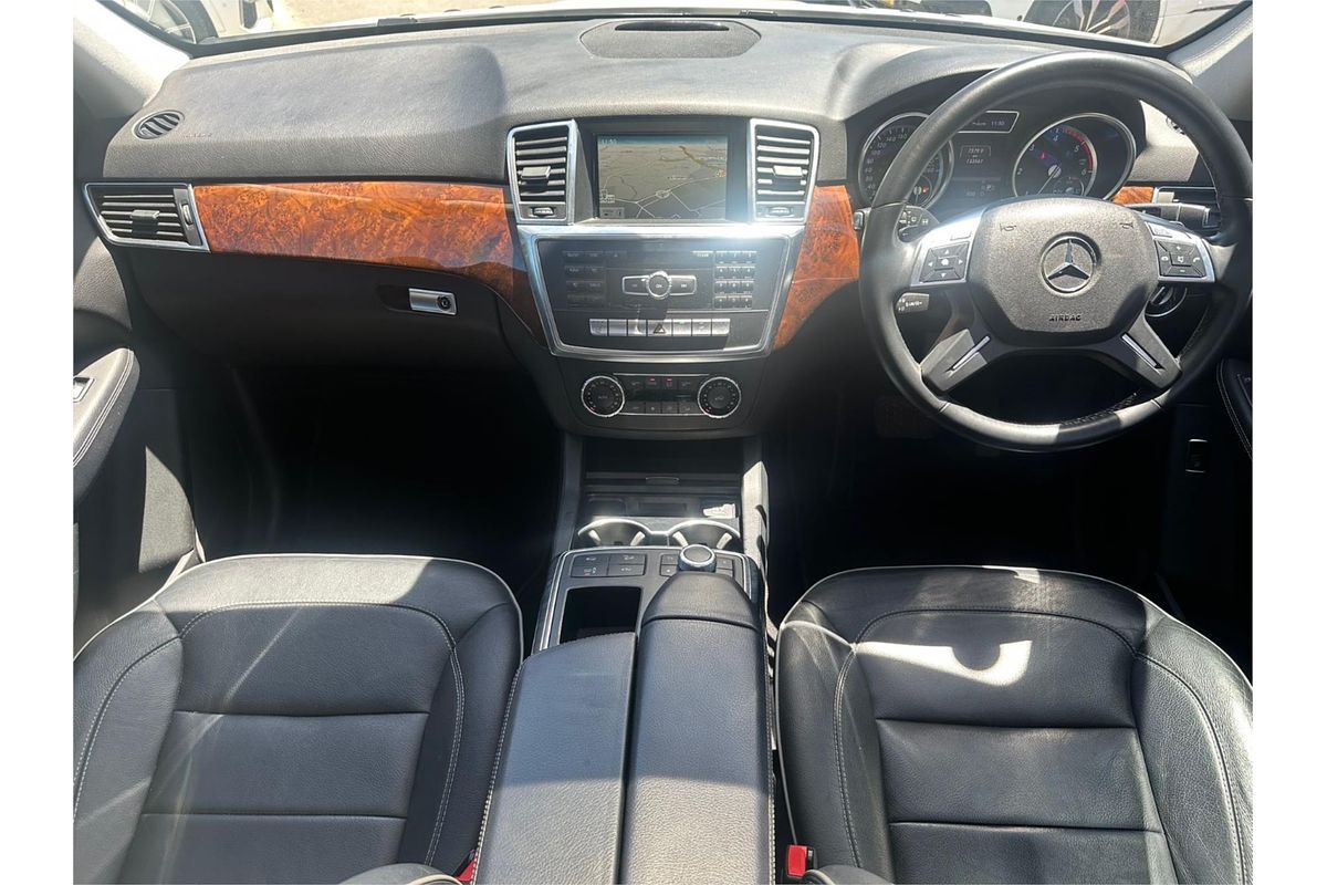 2013 Mercedes-Benz M-Class ML350 BlueTEC W166