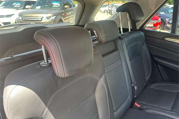 2013 Mercedes-Benz M-Class ML350 BlueTEC W166