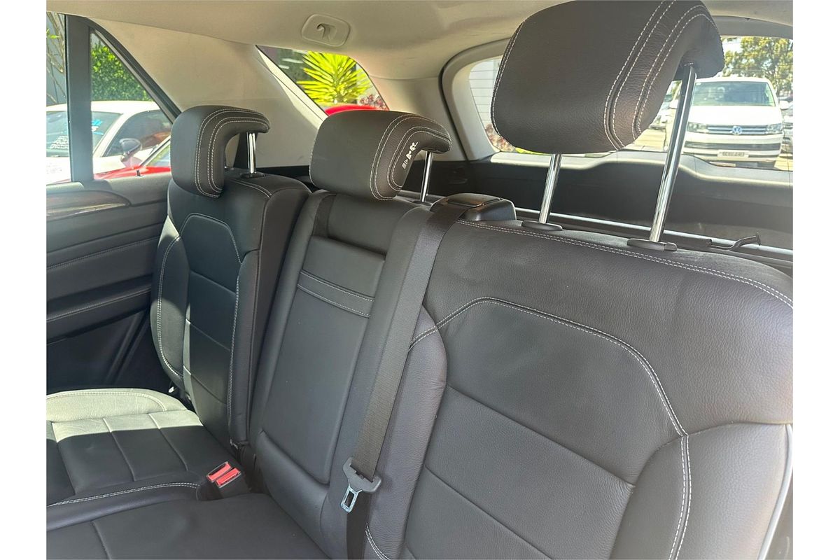 2013 Mercedes-Benz M-Class ML350 BlueTEC W166