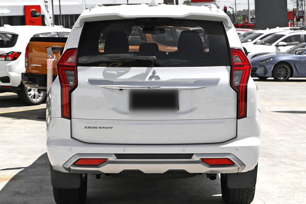 2025 Mitsubishi Pajero Sport GLS QG 4X4