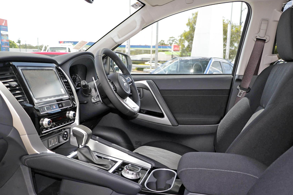 2025 Mitsubishi Pajero Sport GLS QG 4X4