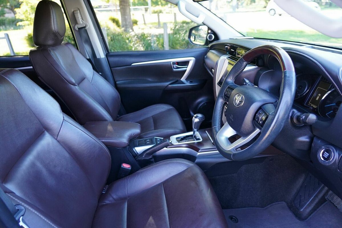 2017 Toyota Fortuner Crusade GUN156R