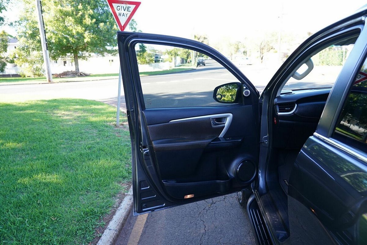 2017 Toyota Fortuner Crusade GUN156R