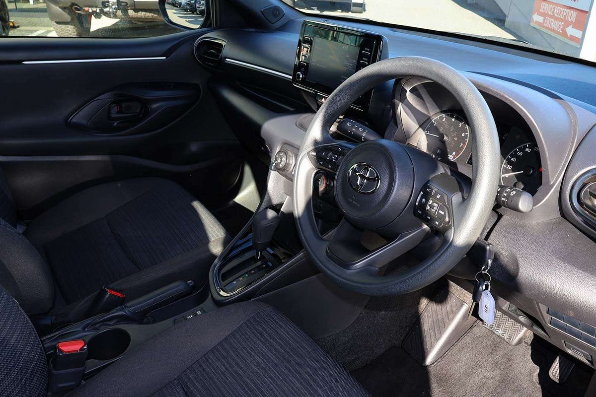 2021 Toyota Yaris Ascent Sport MXPA10R