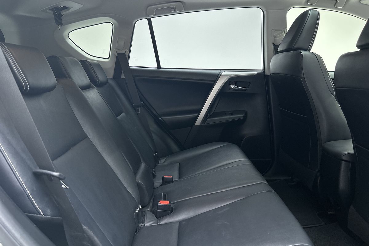 2018 Toyota RAV4 Cruiser ASA44R