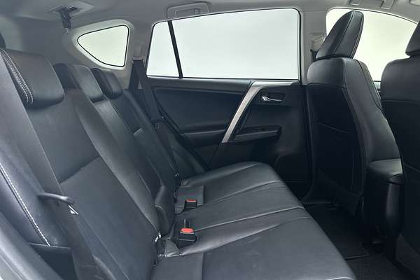 2018 Toyota RAV4 Cruiser ASA44R