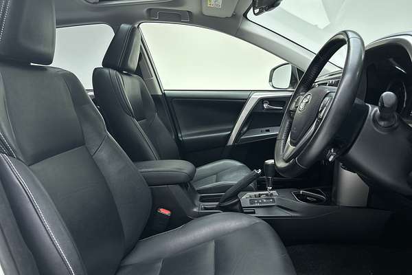 2018 Toyota RAV4 Cruiser ASA44R