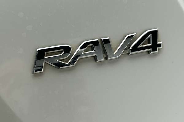 2018 Toyota RAV4 Cruiser ASA44R