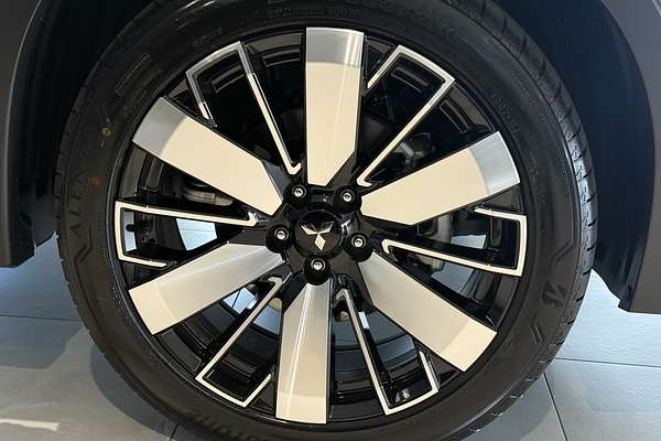 2025 Mitsubishi Outlander Exceed Tourer ZM