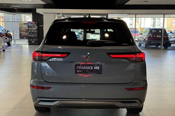 2025 Mitsubishi Outlander Exceed Tourer ZM