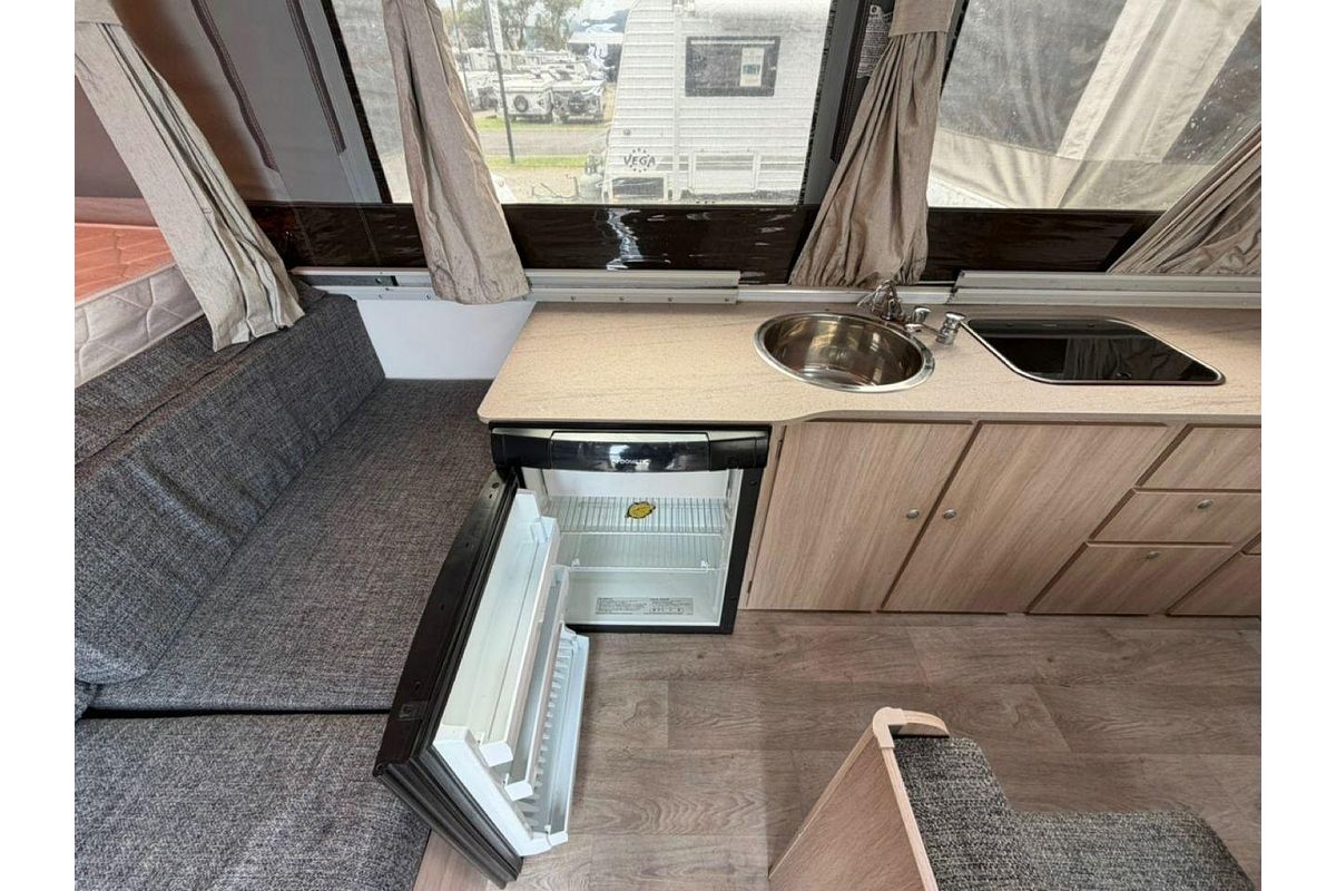 2022 Jayco Lark Bushpack