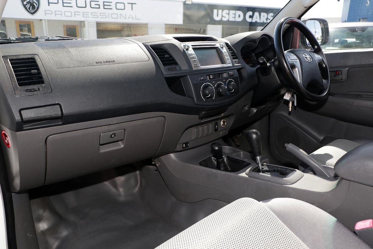 2015 Toyota Hilux SR GUN126R 4X4