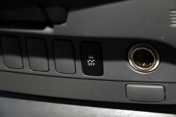 2015 Toyota Hilux SR GUN126R 4X4