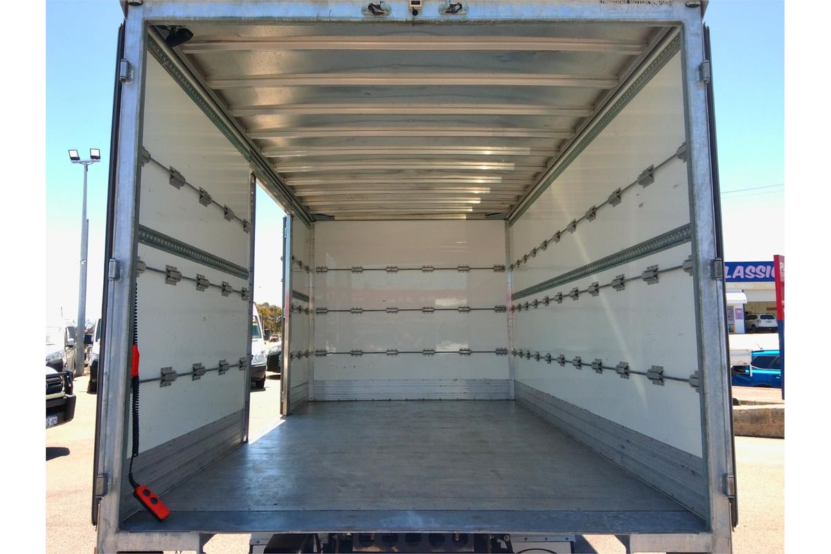 2021 Isuzu N Series NNR 45-150