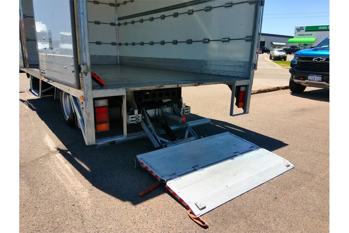 2021 Isuzu N Series NNR 45-150