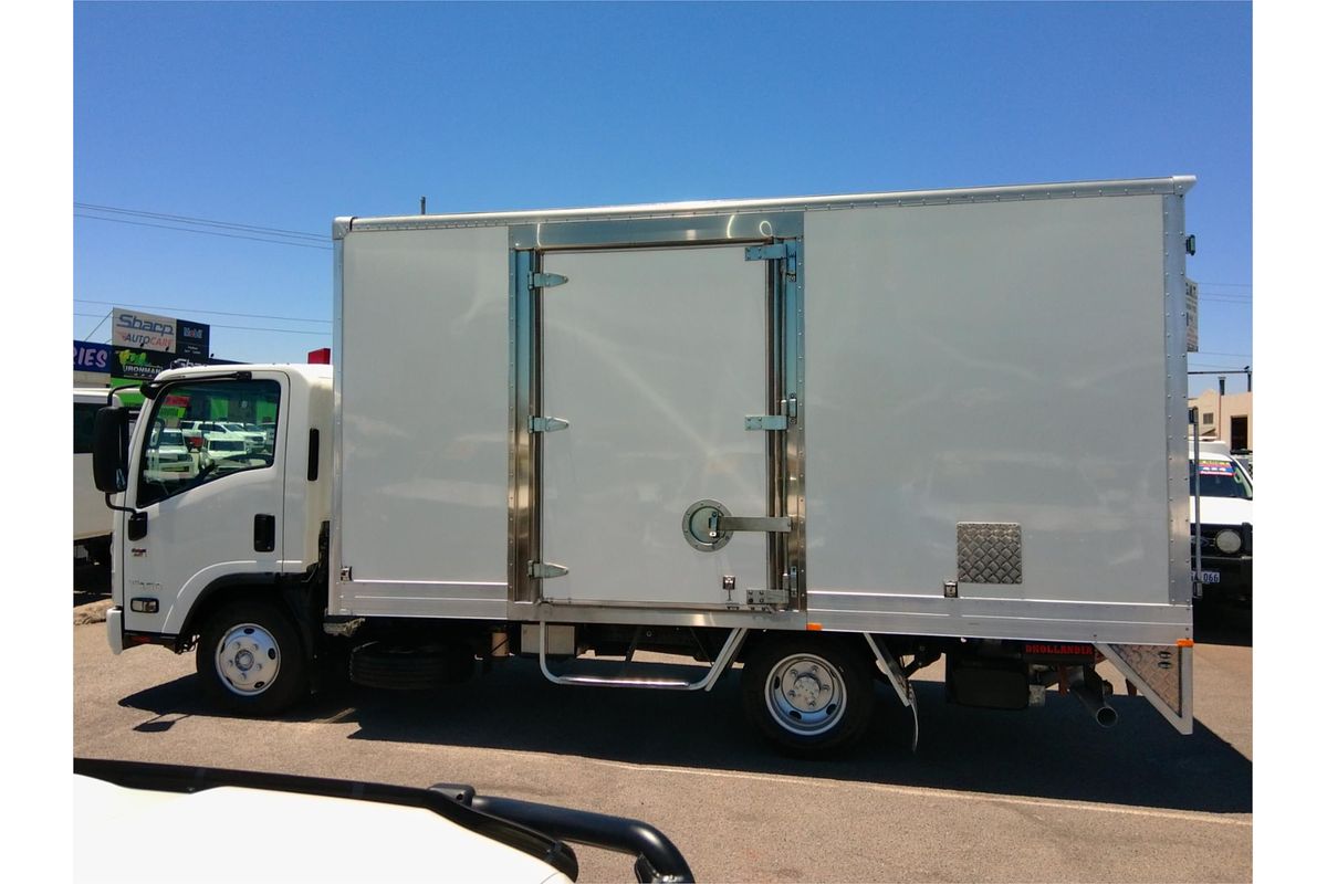 2021 Isuzu N Series NNR 45-150