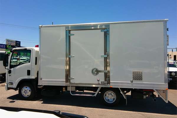 2021 Isuzu N Series NNR 45-150
