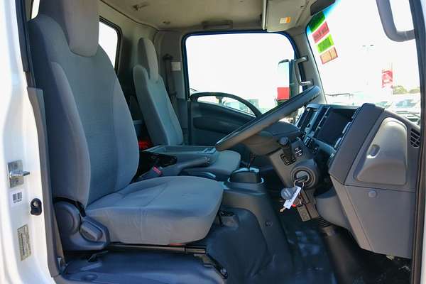 2021 Isuzu N Series NNR 45-150