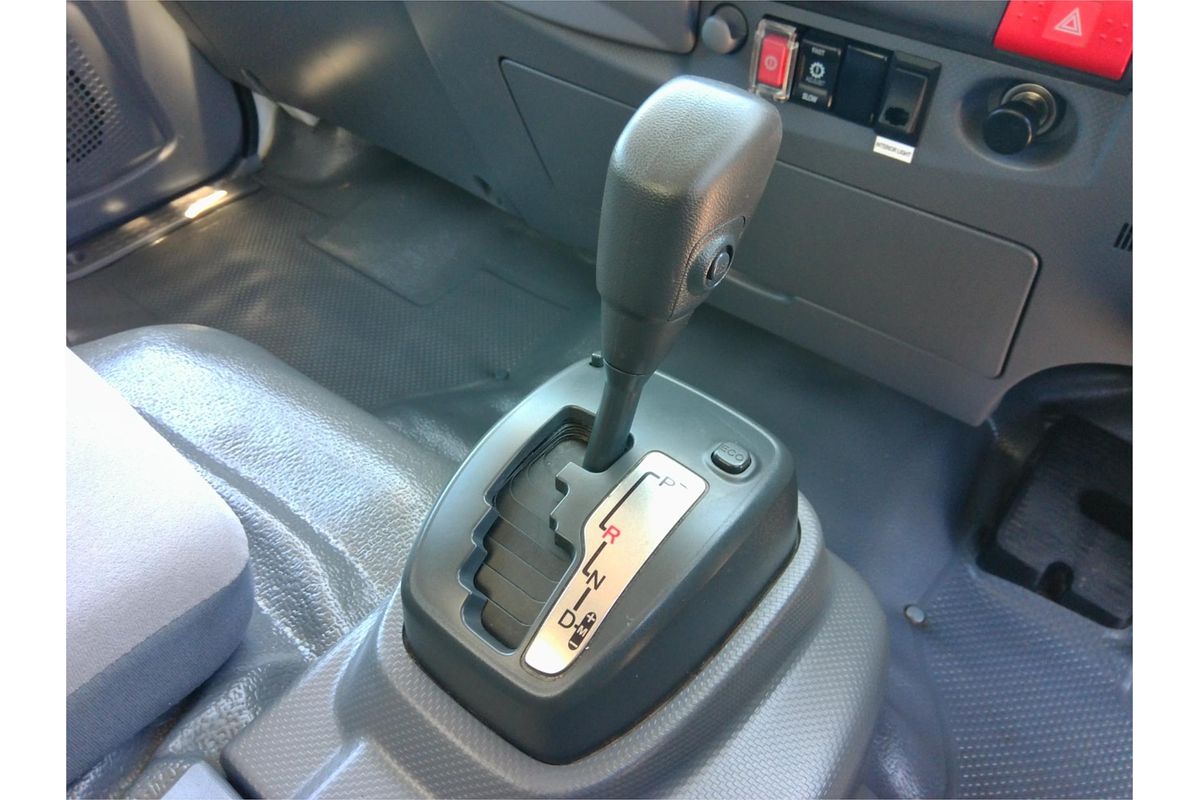 2021 Isuzu N Series NNR 45-150