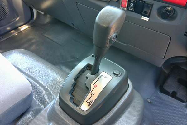 2021 Isuzu N Series NNR 45-150