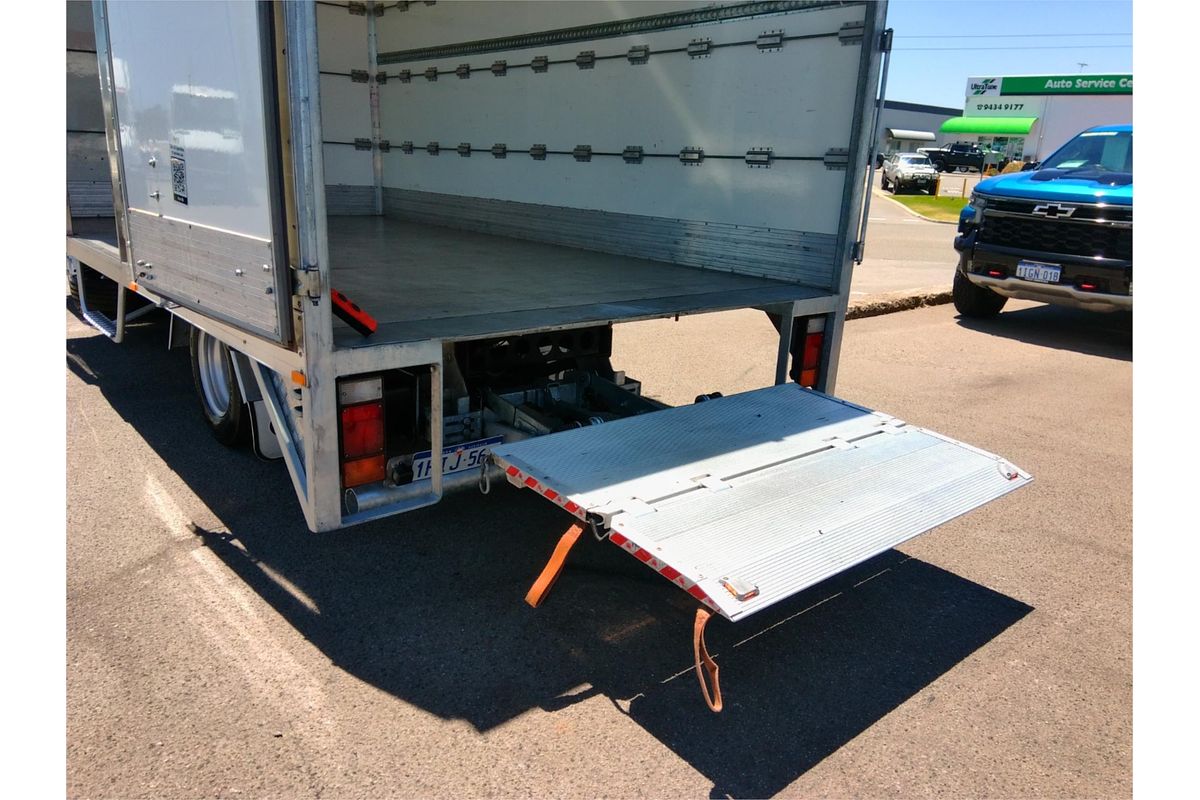 2021 Isuzu N Series NNR 45-150