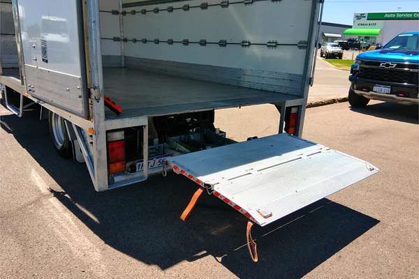 2021 Isuzu N Series NNR 45-150