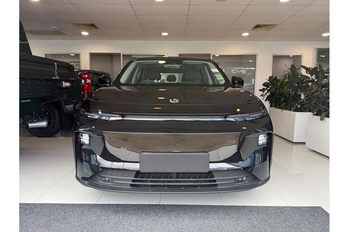 2025 Leapmotor B10 Style A12