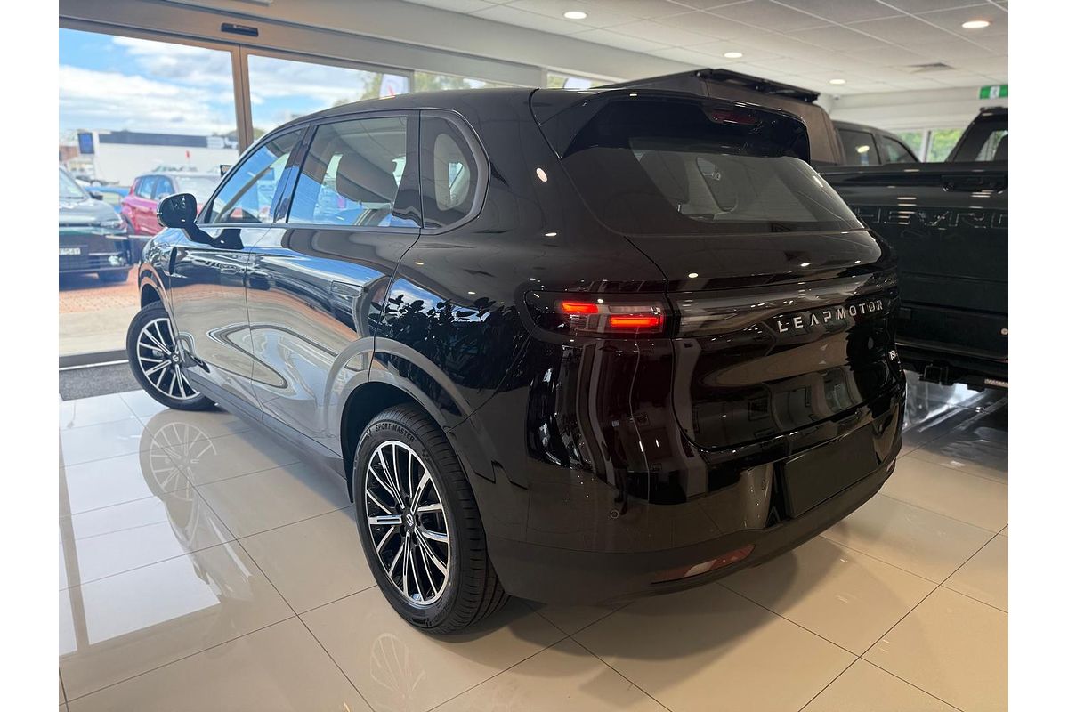 2025 Leapmotor B10 Style A12