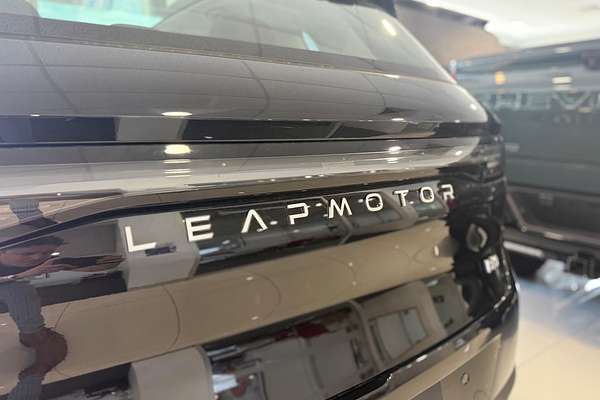 2025 Leapmotor B10 Style A12