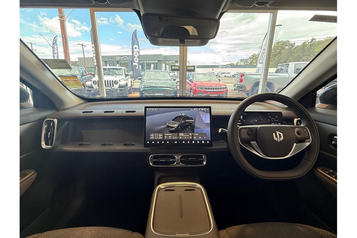 2025 Leapmotor B10 Style A12