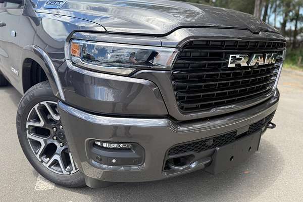 2025 RAM 1500 Laramie Sport Hurricane SO RamBox DT 4X4 SWB