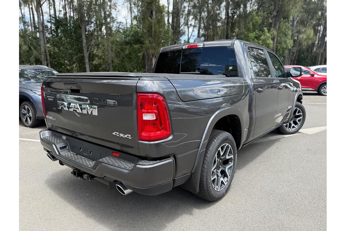2025 RAM 1500 Laramie Sport Hurricane SO RamBox DT 4X4 SWB