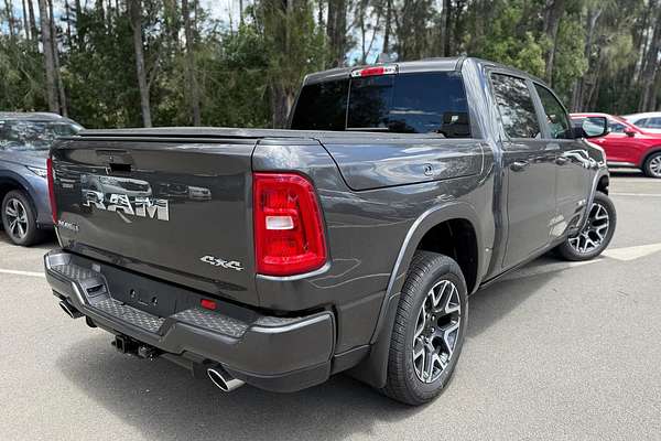 2025 RAM 1500 Laramie Sport Hurricane SO RamBox DT 4X4 SWB