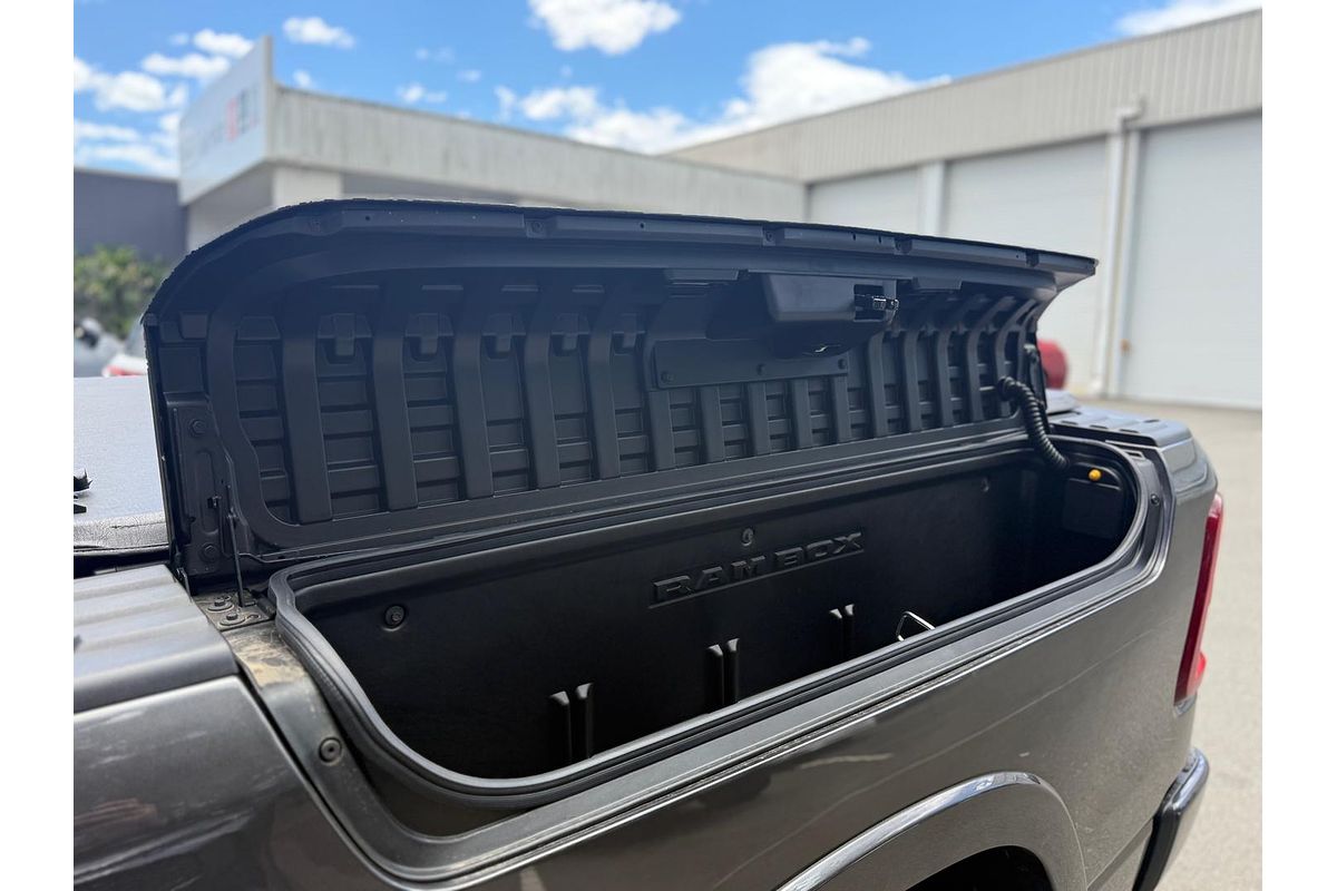 2025 RAM 1500 Laramie Sport Hurricane SO RamBox DT 4X4 SWB