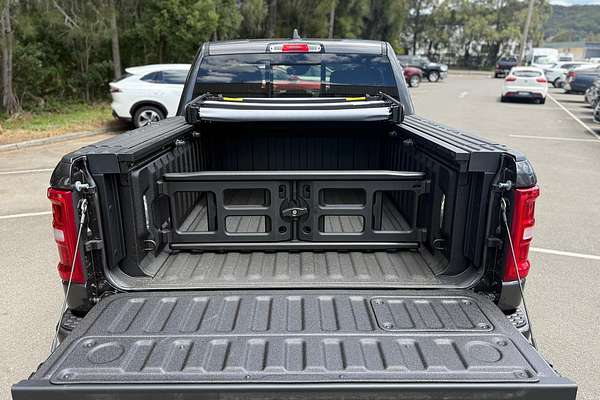 2025 RAM 1500 Laramie Sport Hurricane SO RamBox DT 4X4 SWB