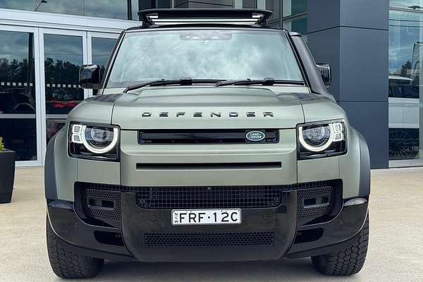 2025 Land Rover Defender 110 D350 X-Dynamic SE L663
