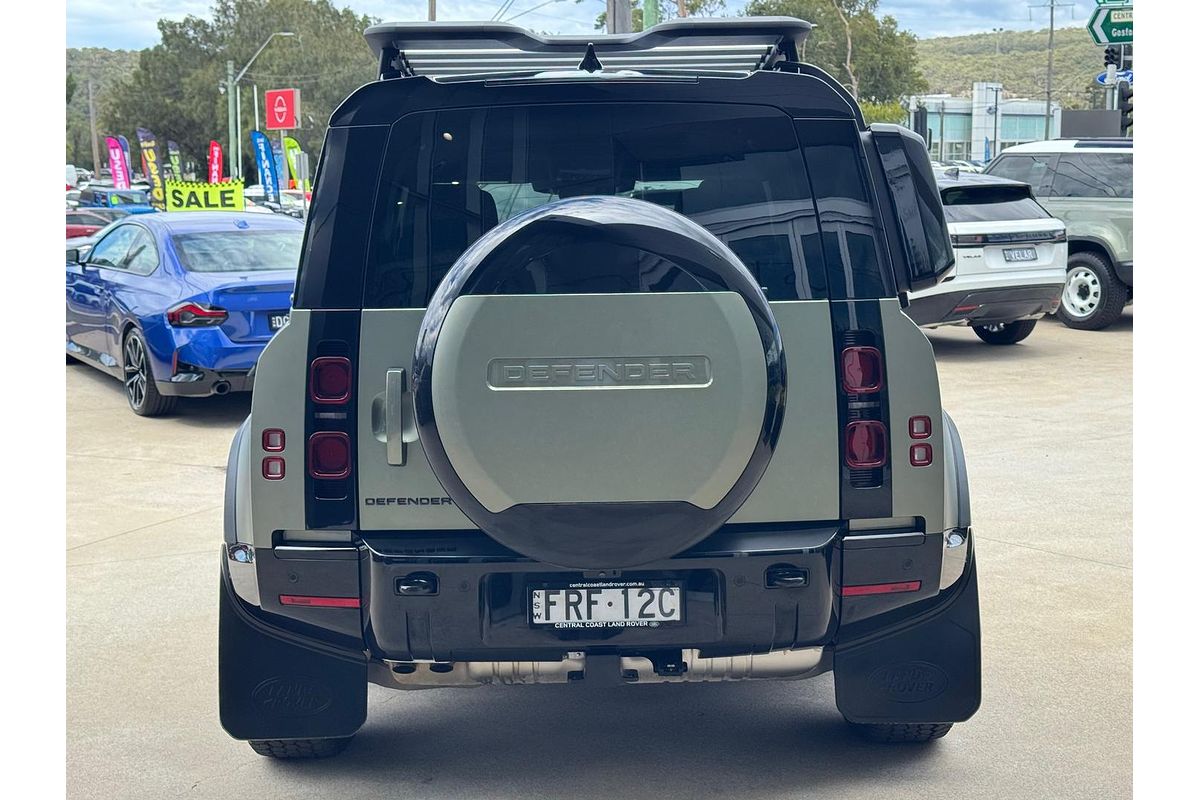 2025 Land Rover Defender 110 D350 X-Dynamic SE L663